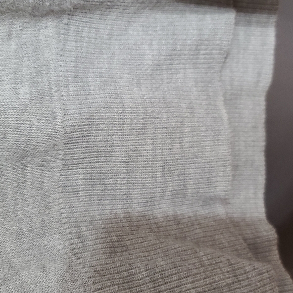 VTG Thane Men's V-neck Sweater Gray Scotland Patch Lightweight Size L GUC - Picture 3 of 10